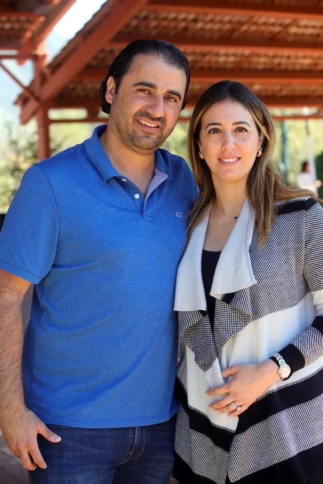 Orlando Cantú y Daniela Marcos