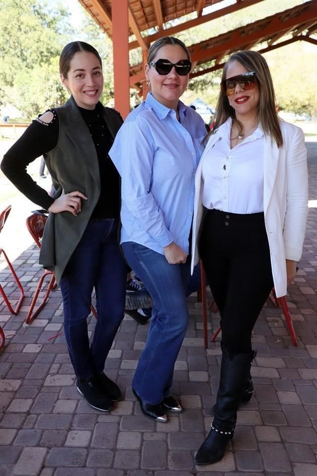 Karla Treviño, Alma Cavazos y Lily Zapata