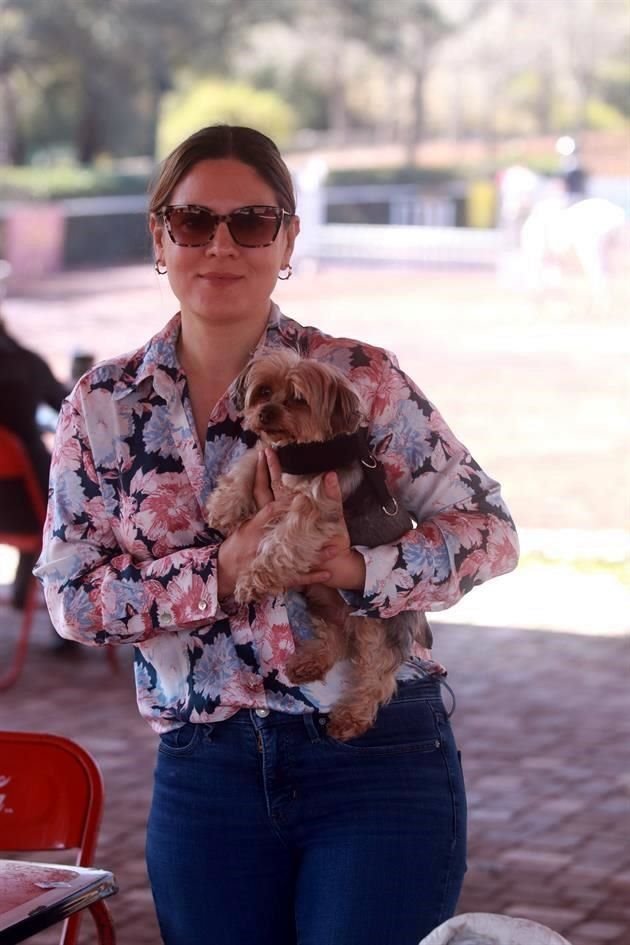 Fabiola Fernández, con 'Leo'