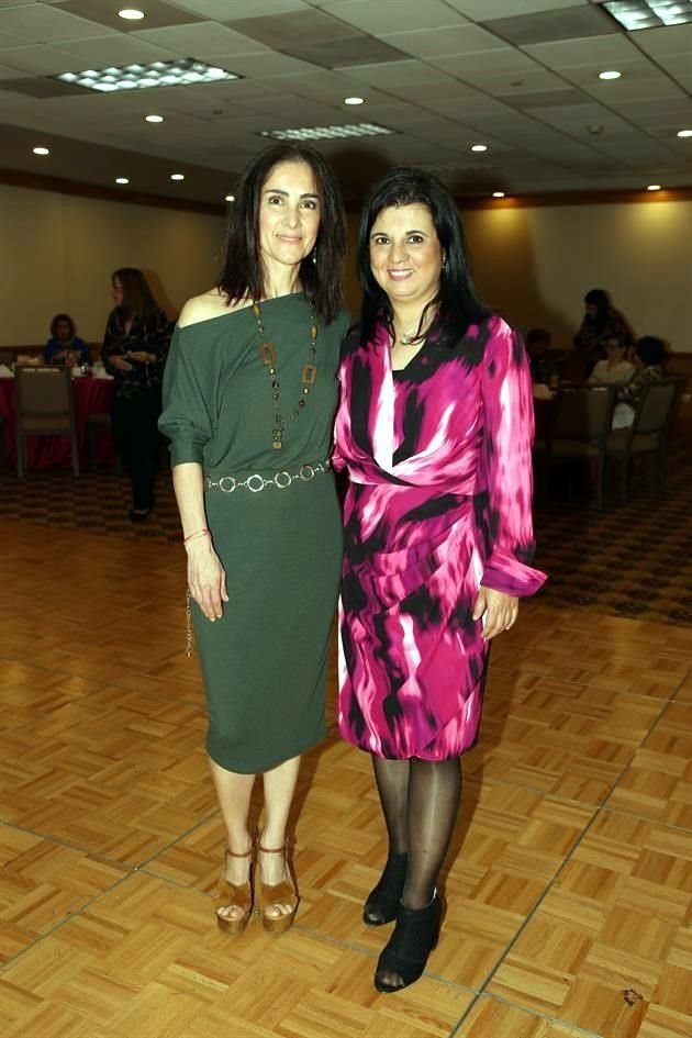 Claudia Baltazar y Claudia Urdiales