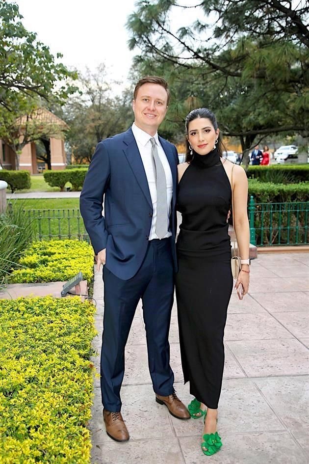 Rolando Salinas y Kathia Padilla Rangel