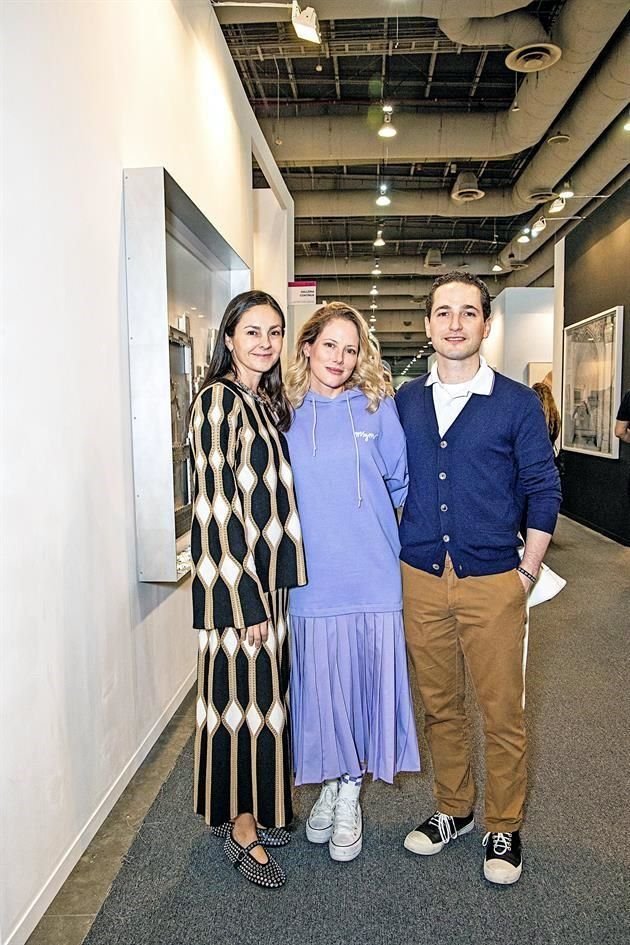 Brenda Díaz de la Vega, Jénnika Kane y Alexis Zambrano