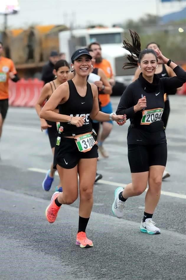 Paola Cerda y Mariana Mendoza