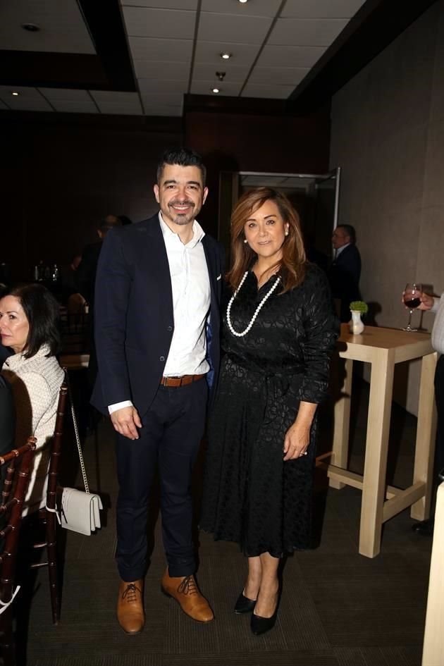 Julián Mortera e Ingrid Fiehn