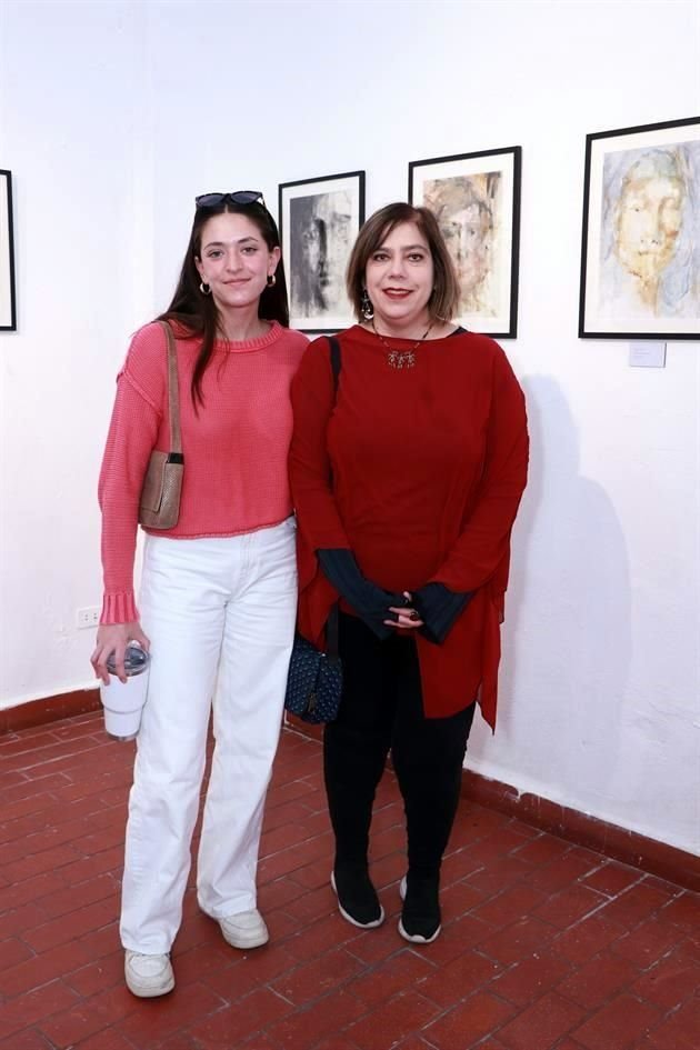 Camila Gutiérrez y María de Alva