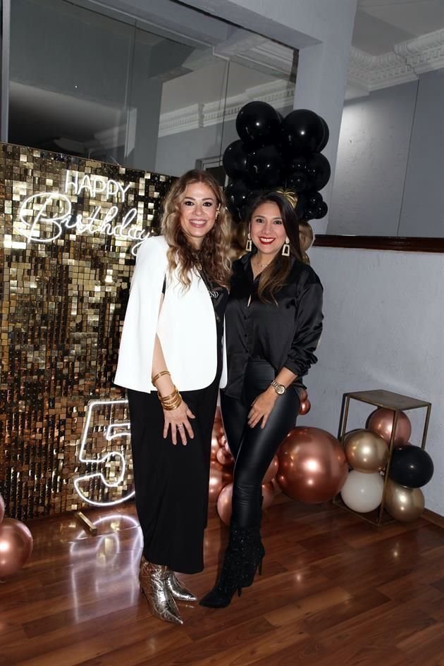 Sandra Leal y Anette Garza