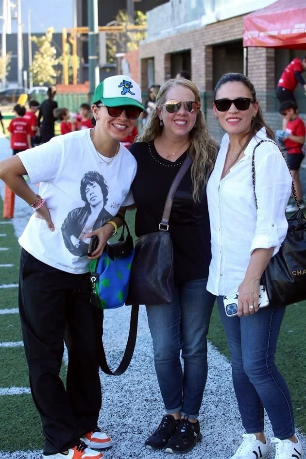 Marcela Rodriguez, Dany Hernandez y Denis Martinez