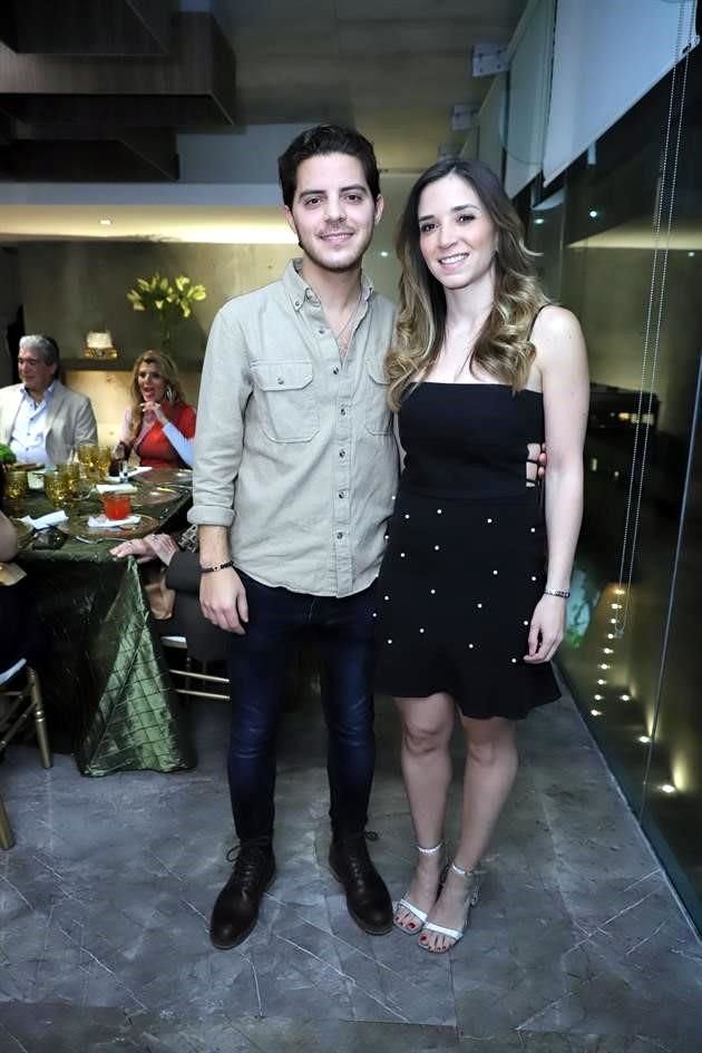 Andrés Llovera y Roberta Treviño