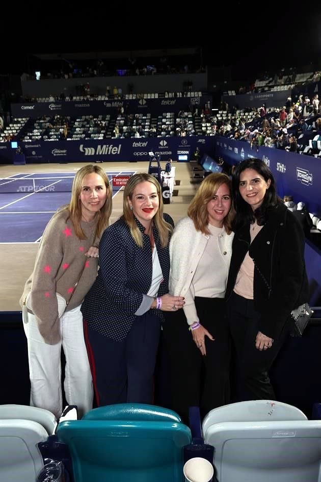 Rocío García, Lu Paredes, Mariana Olivera y Ana Cárdenas