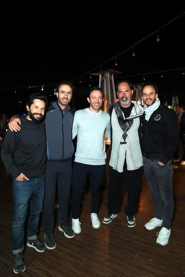 Víctor Fernández, David Yañez, Guillermo Frank, Mariano Méndez y Alejandro Lazarini