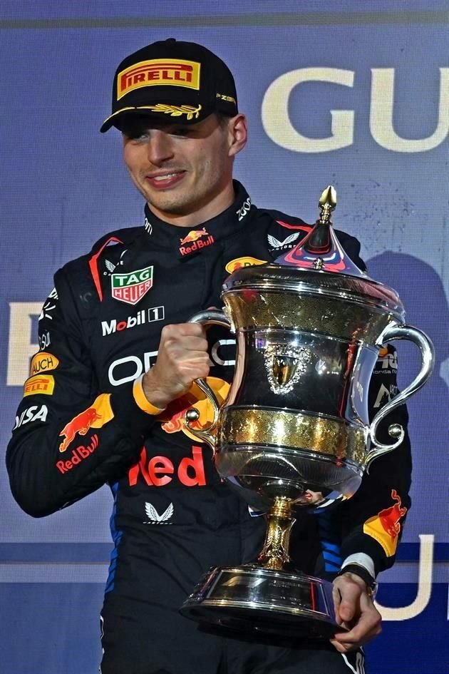 El neerlandés Max Verstappen logró un 'Grand Chelem', que significa hacerse de la pole position, liderar todas las vueltas, registrar la más rápida y ganar la carrera.