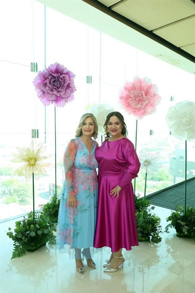 Leticia Isabel Murillo de Medina y Martha Nelly González de Rodríguez