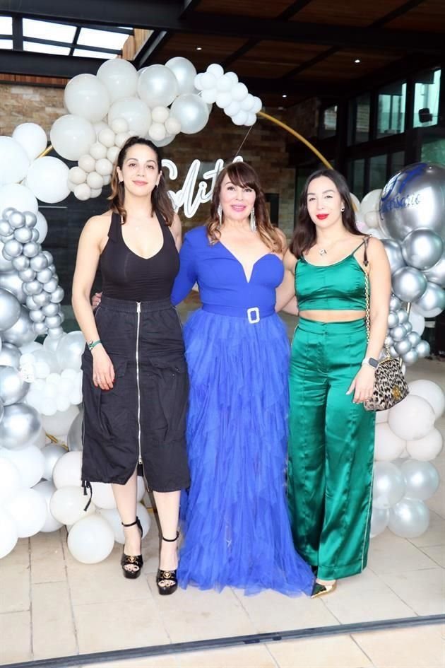 Brenda Niño, Edith Garza y Stephanie Niño