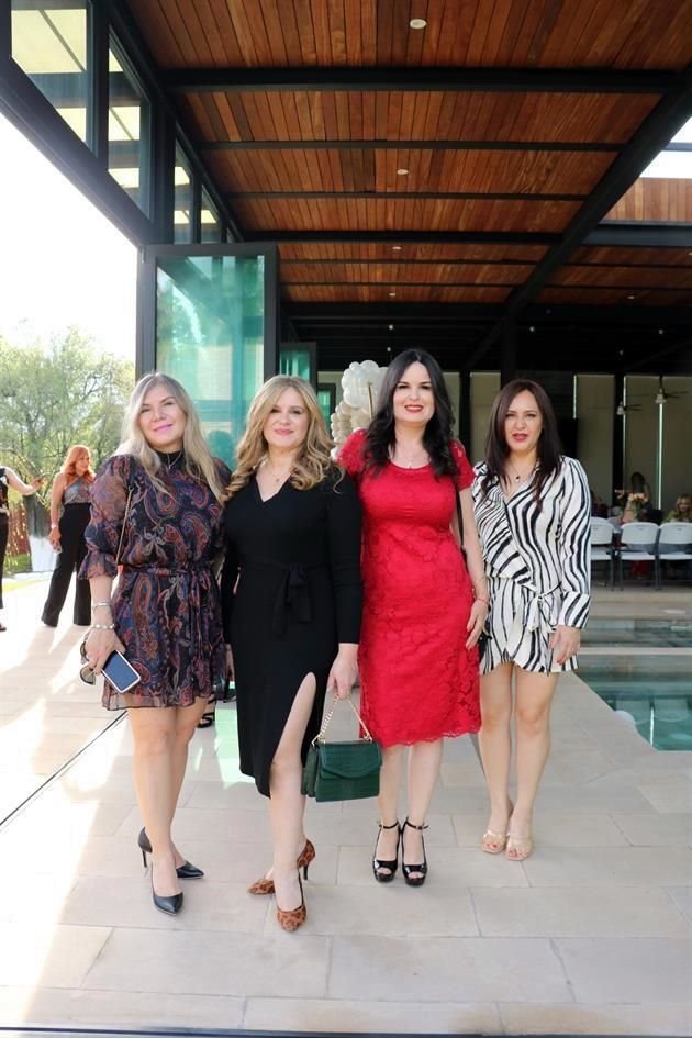 Rosalía Flores, Elva Lozano, Vero Salazar y Tere Olivares