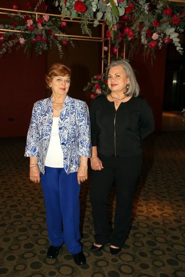 Miriam Lozano de Alanís y Soledad Lozano