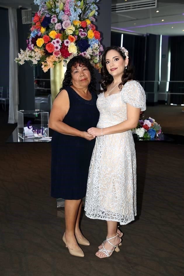 Martha Martínez Chantaca y Cynthia Garza Garza