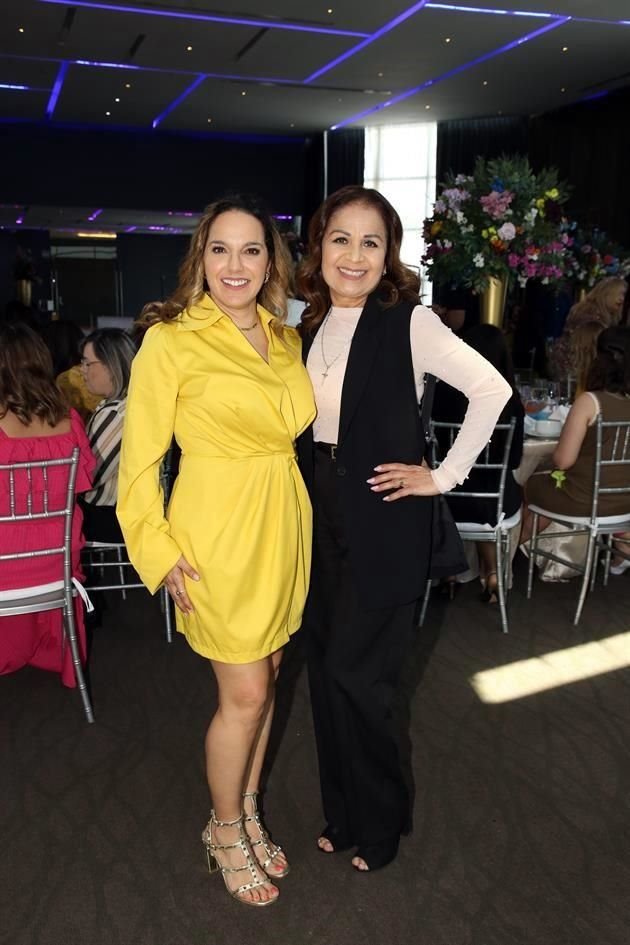 Crystal Gómez e Irma Ortíz