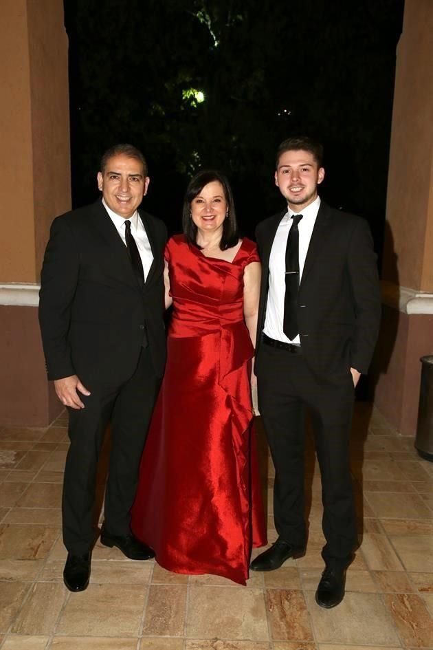 Rodolfo Páez, Alicia de Páez y Diego Páez