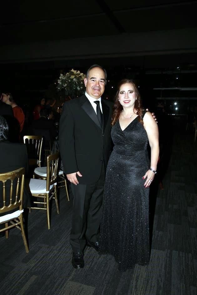 Eduardo Montemayor y Ludy Castillo