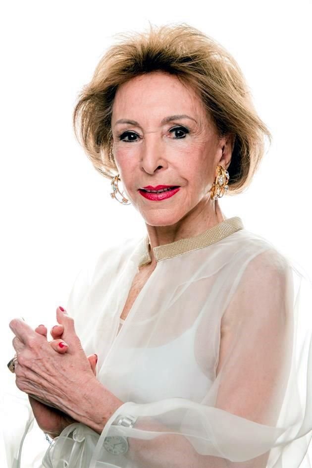 Yolanda Santos de Hoyos. Promotora cultural y fundadora del Ballet de Monterrey.