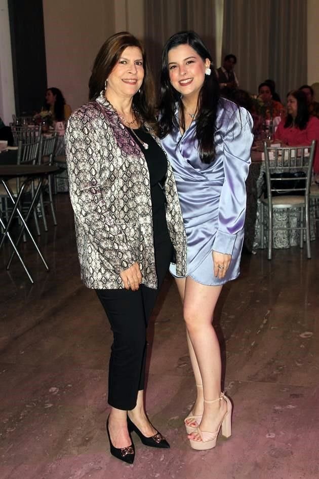 Elvira Rivera y Melissa González
