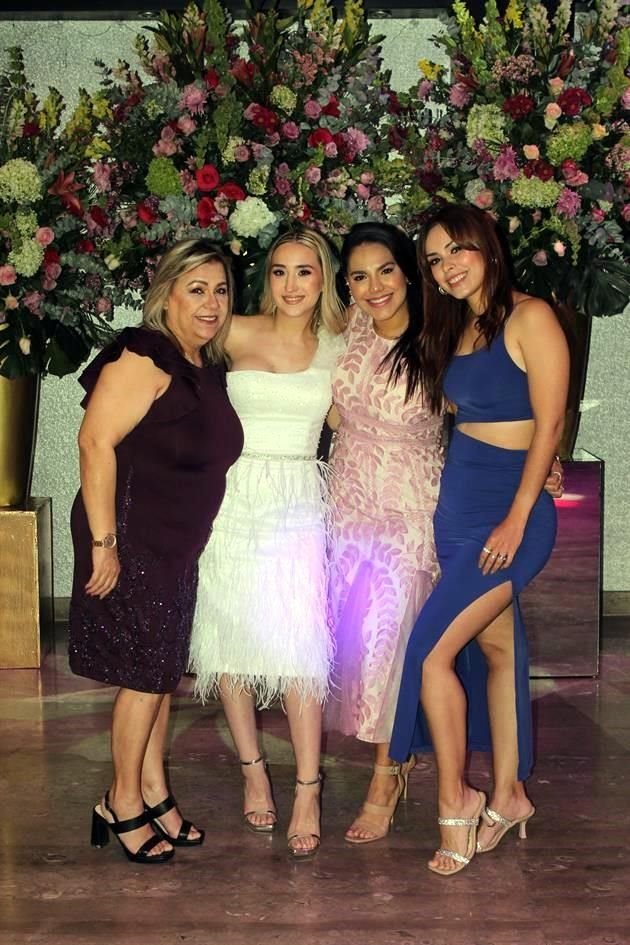 Adriana Reyna, Marifer Garza Martínez, Kathya Cantú y Ana Karen Chapa