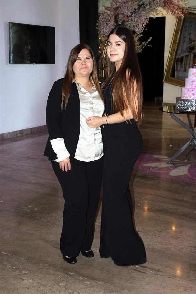 Sara Salazar y Aneth Martínez