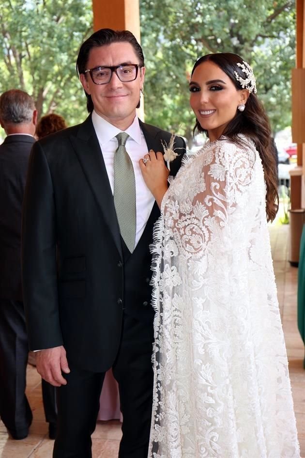 Antonio Rosique Cedillo y Michelle Saide Handal
