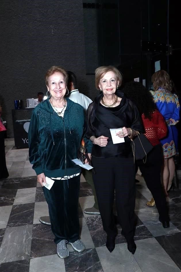 Alejandra Sada y Amarina González