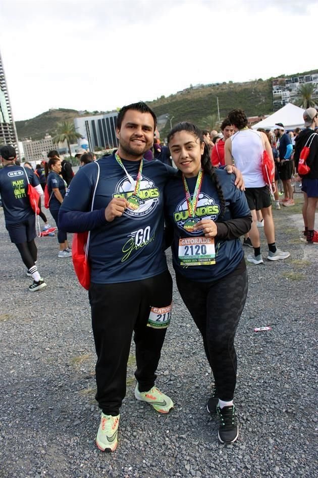 Osvaldo Pizano y Yajaira Fonseca