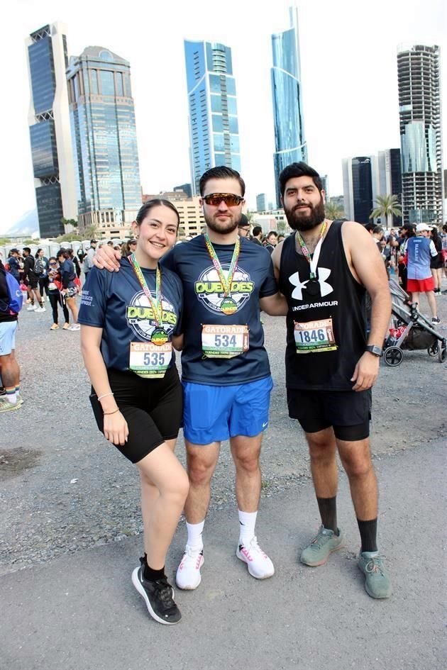Karime Alcivia, Ricardo Elizondo y Francisco Garrido