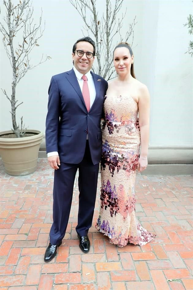 Marcos Vega y Catalina Cantú