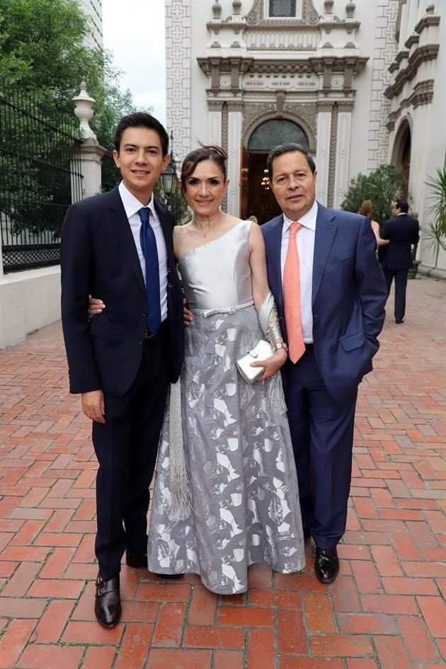 David Jiménez, Sandra Arceo y Héctor Jiménez