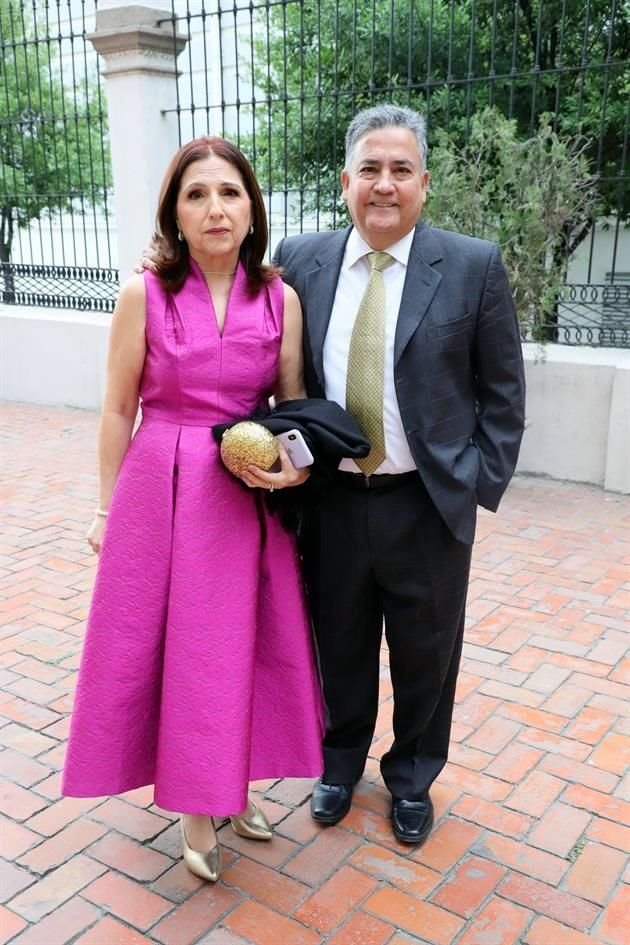 Lourdes Martínez y Juan José Coronado