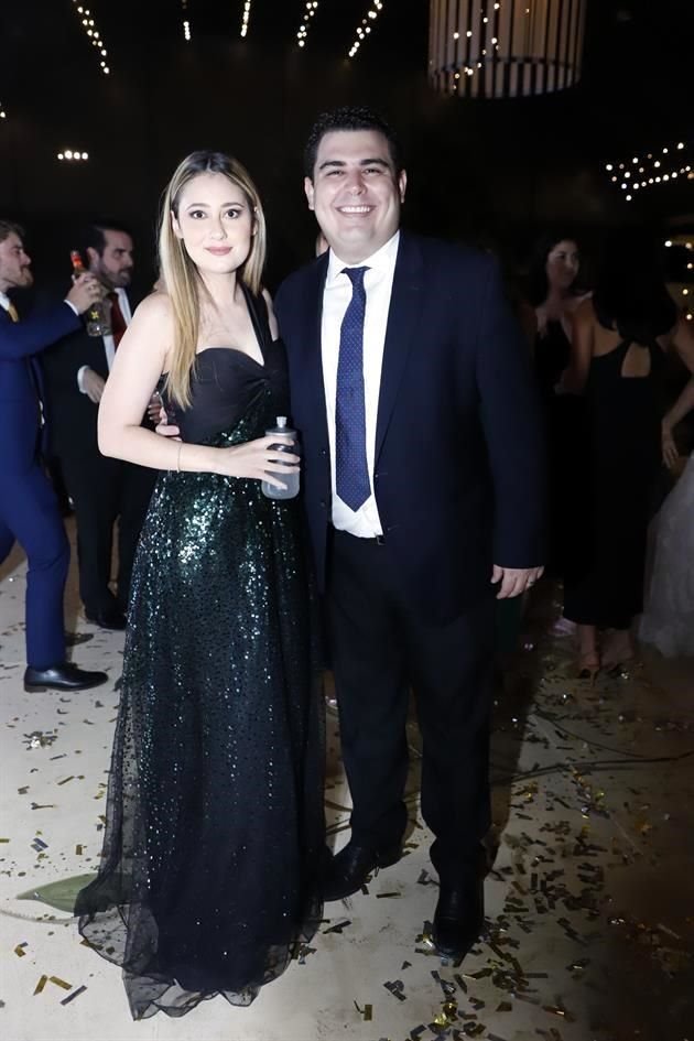 Vianey Gómez y Manuel Fuzy
