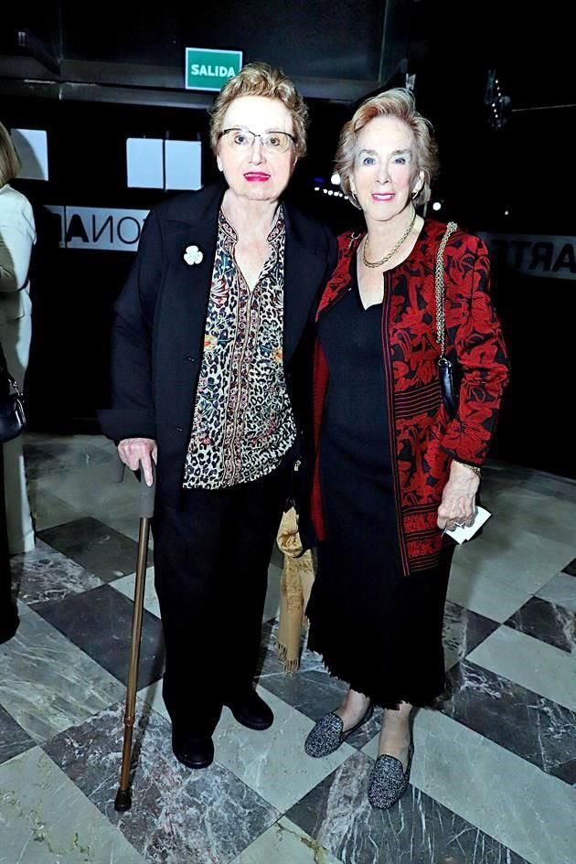 Margot G. de Aldape y María Esther Parás de Gómez