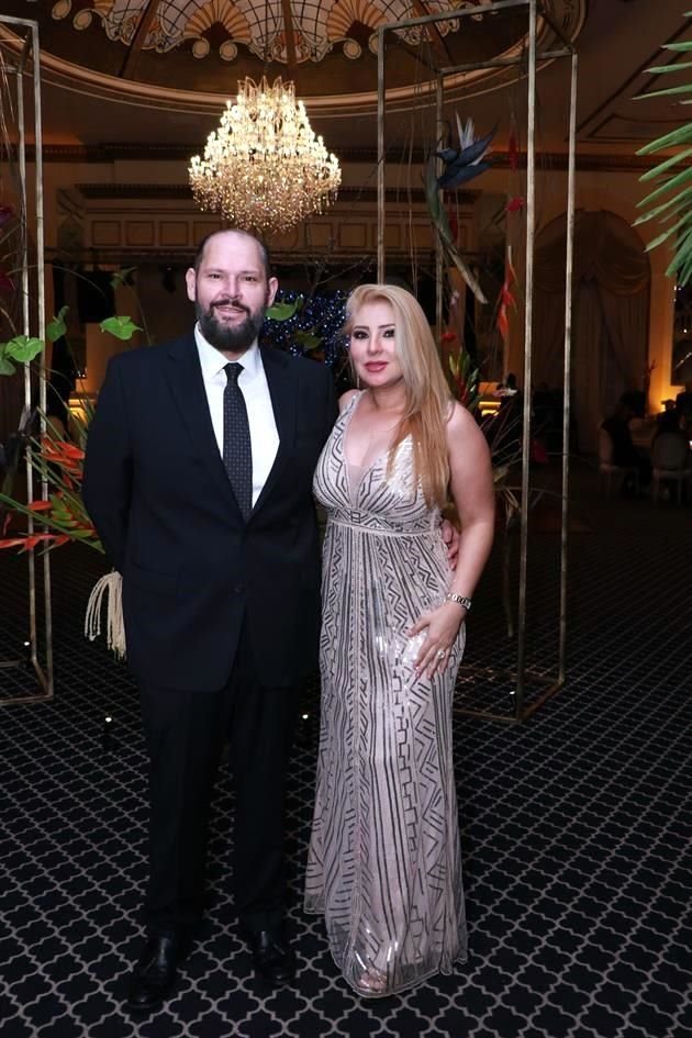 René Barrera y Eunice Torres de Barrera