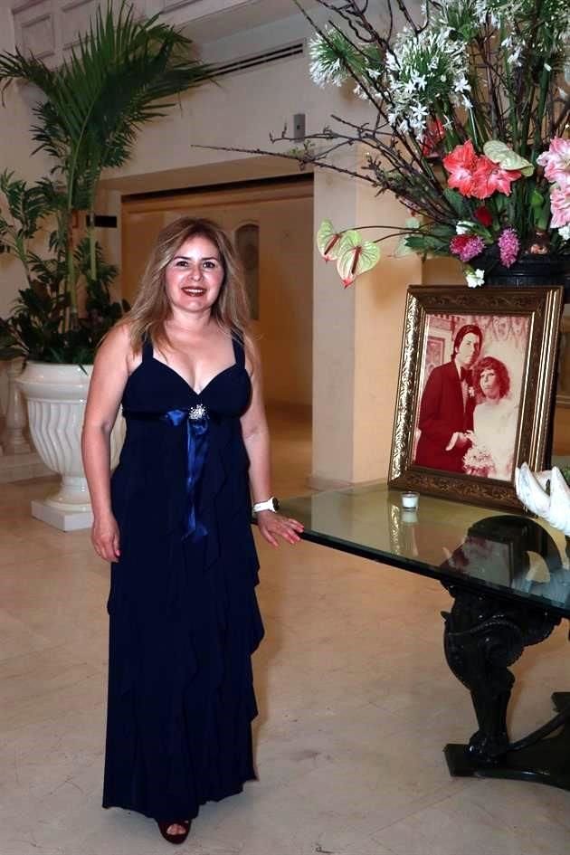 Adriana Villaseñor