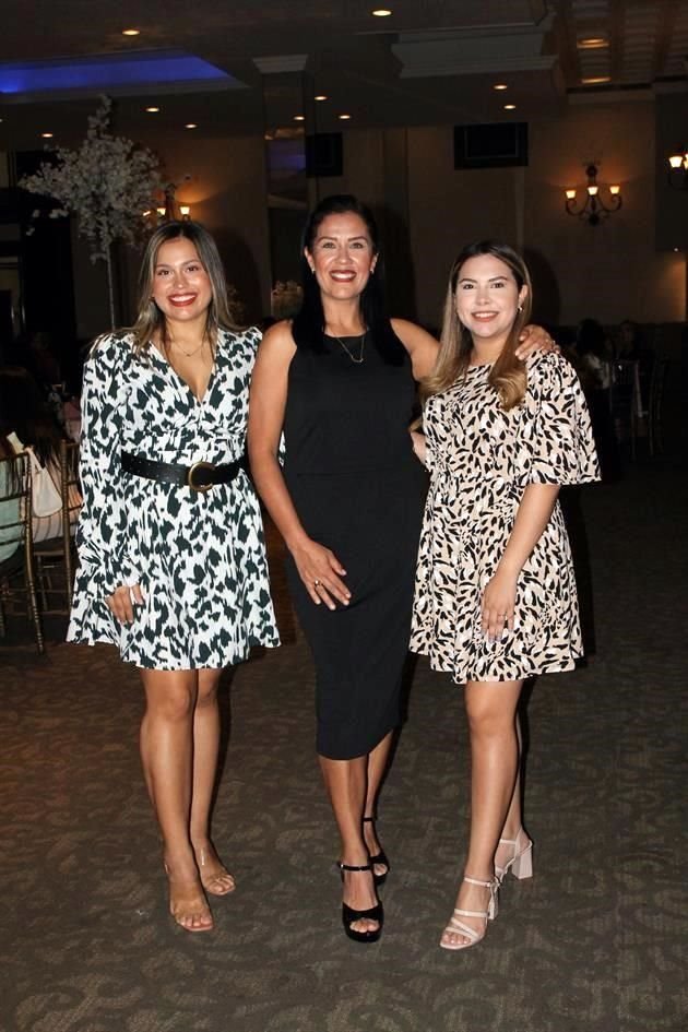 Andrea Viramontes, Laura García y Mónica Elizondo