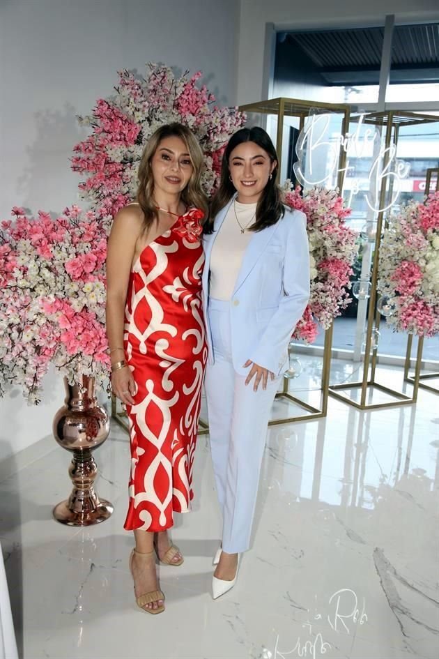 Tania González y Jaqueline Garza