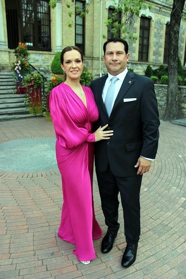 Pamela González y Gonzalo Tamez