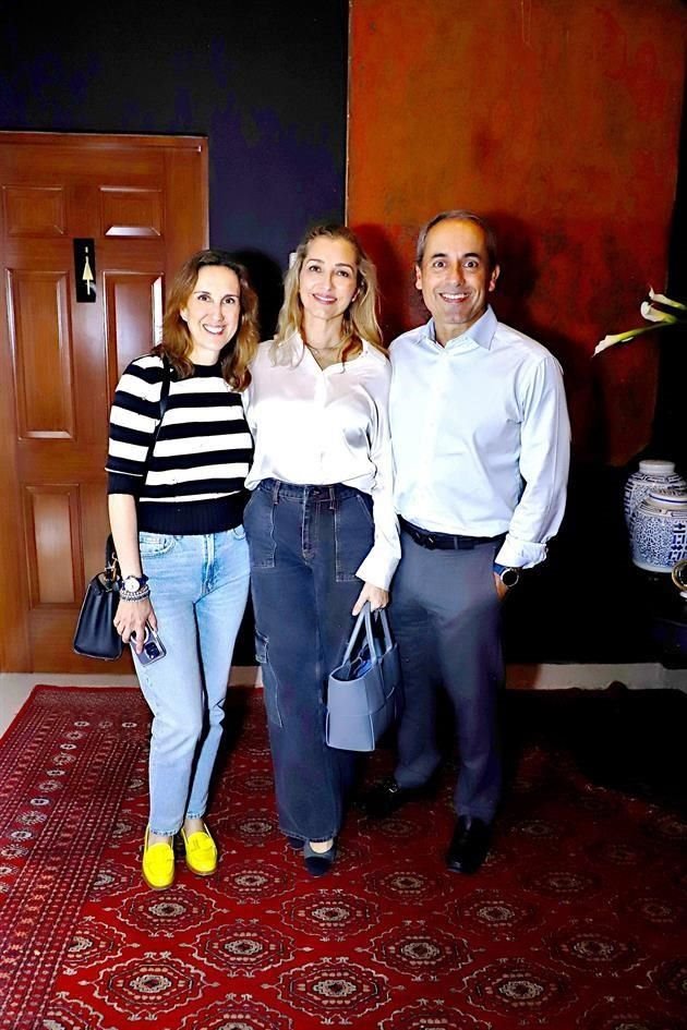Maru Cruz de Celada, Verónica Rodríguez de Clariond y Federico Clariond