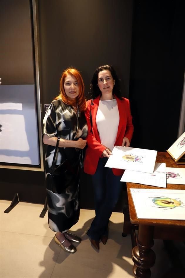 Silvia Torres y Teresa Páez