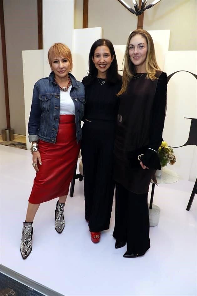 Rosina Ramón, Karla Martínez de Salas y Catalina Zambrano de Ramos
