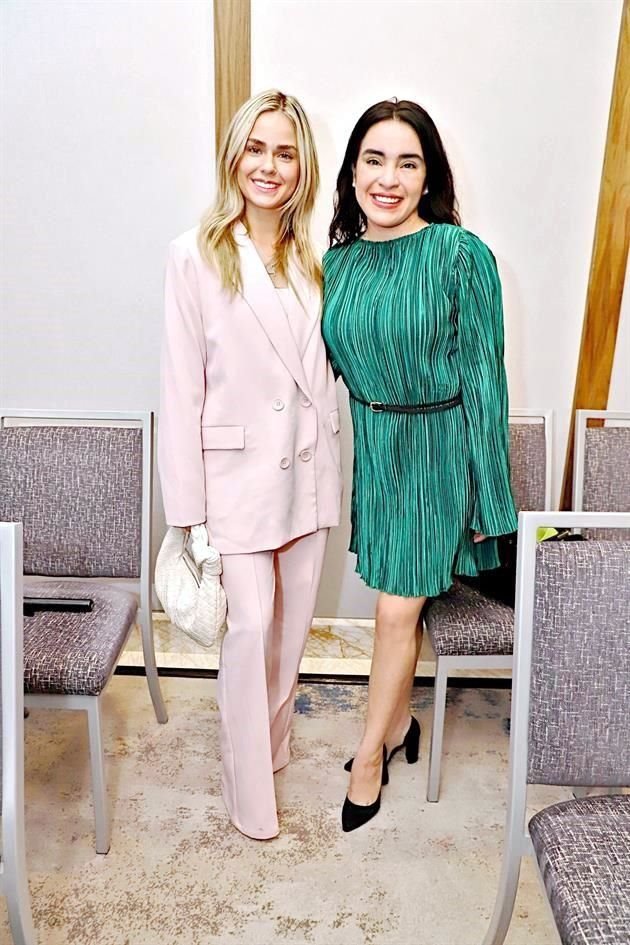 Alejandra Rodríguez y Lorena Sánchez