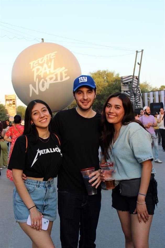 Mariana Huicochea, Melissa Gutiérrez y Rodrigo Ibarra