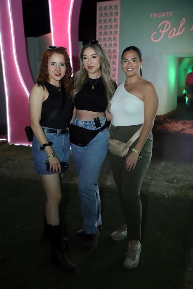 Itzel Mahuad, Mayra Pedraza y Paulina Pedraza