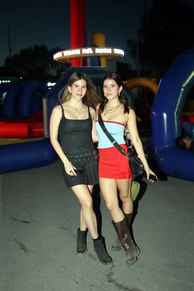 Keyla Enriquez y Nicole Enríquez