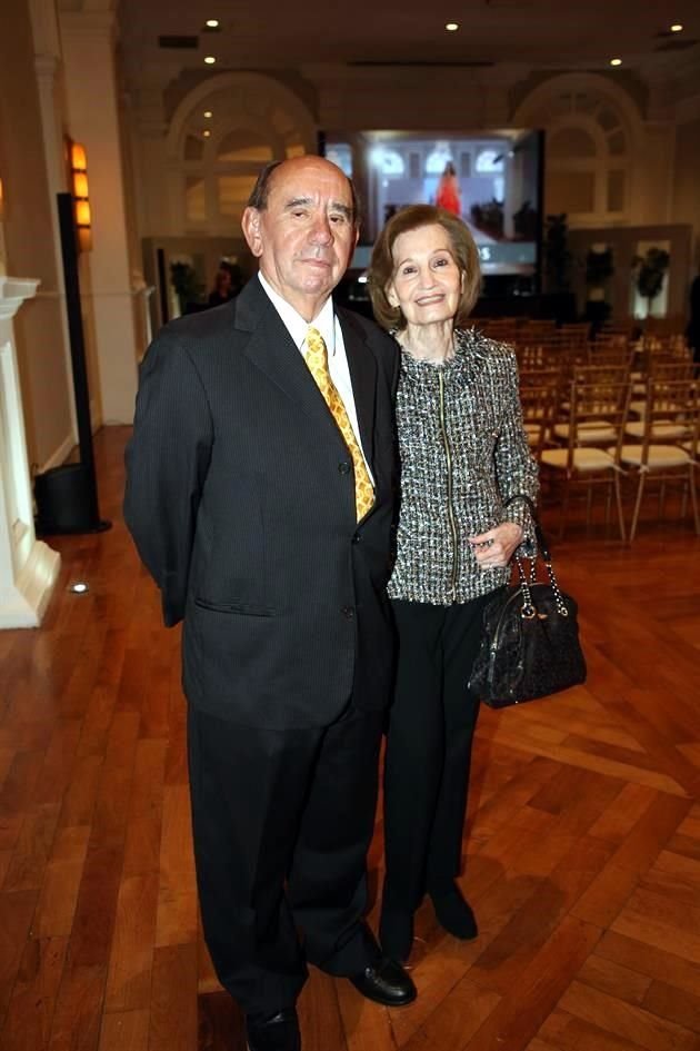 Martín Villarreal y Geraldine de Villarreal