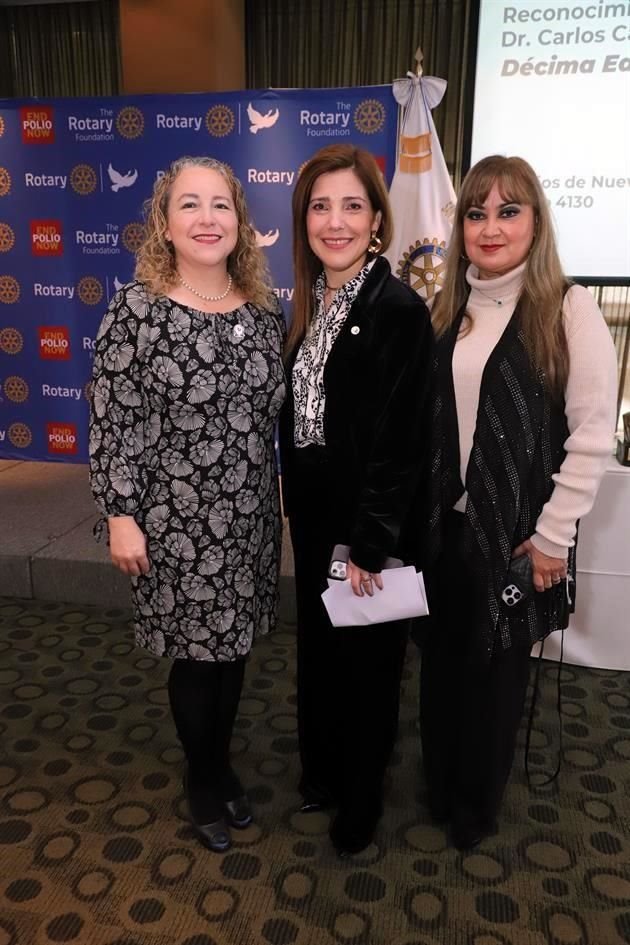 Abril de León Rincón, Cristina Montemayor y Araceli W. Ching